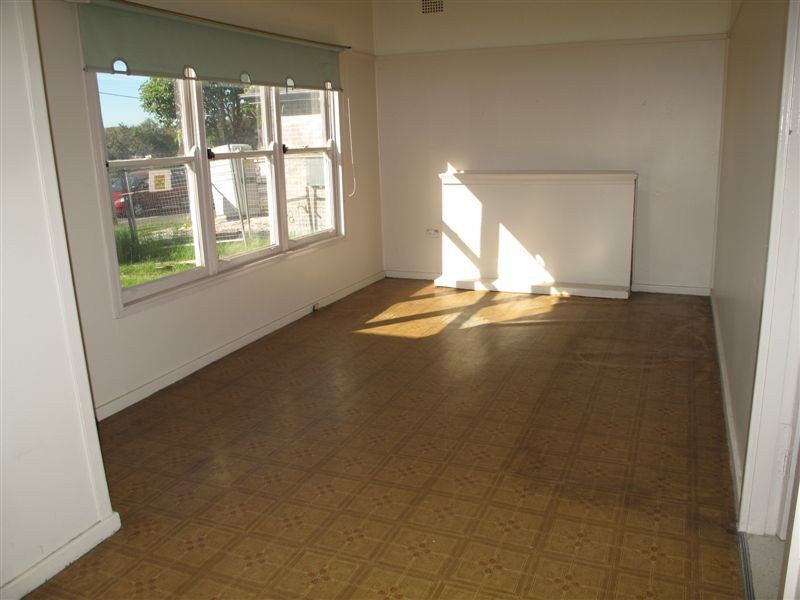 218 Clyde Street, South Granville NSW 2142