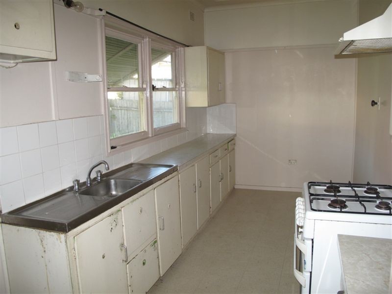 218 Clyde Street, South Granville NSW 2142