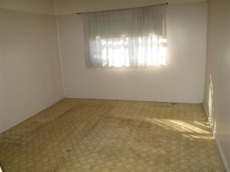 218 Clyde Street, South Granville NSW 2142