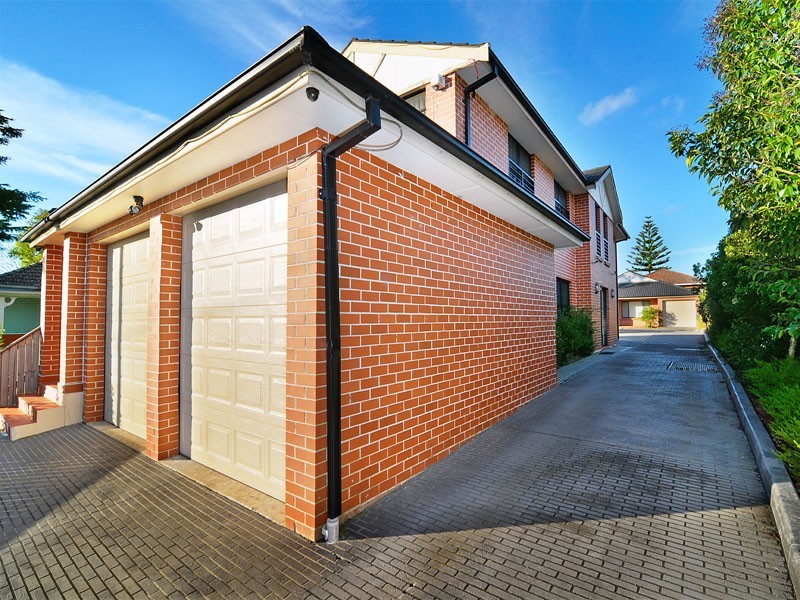 21a  Broxbourne Street, Westmead NSW 2145