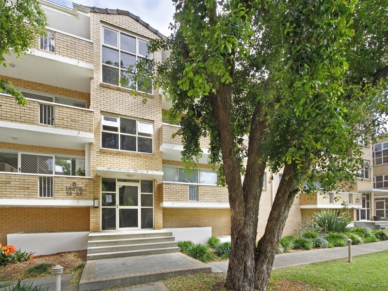 D4/10-12 Thomas Street, Parramatta NSW 2150