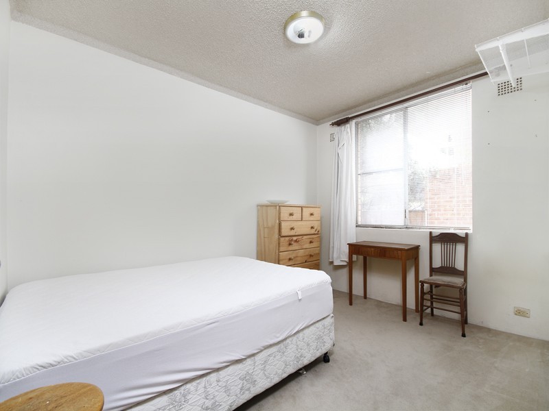 2/5 Thomas Street, Parramatta NSW 2150