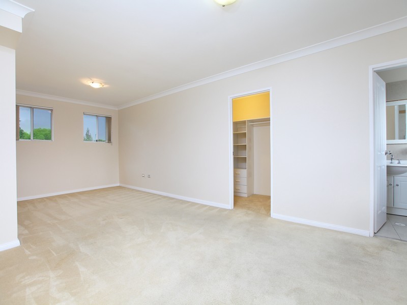 11/5-7 Tottenham Street, Granville NSW 2142