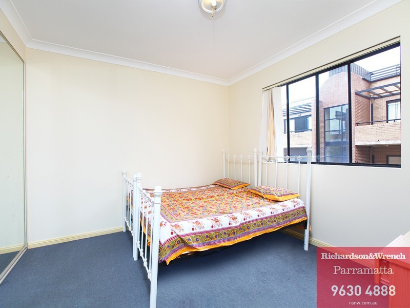 4/20 Pitt Street, Parramatta NSW 2150