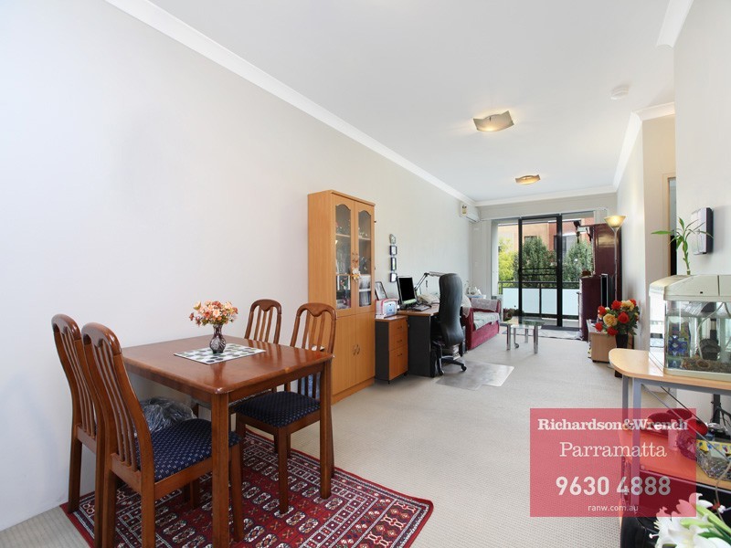 10/14 Reid Avenue, Westmead NSW 2145