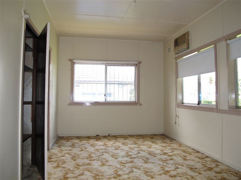 21 Crossland Street, Merrylands NSW 2160