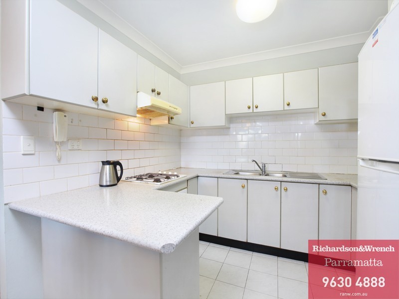 5/240 Targo Road, Toongabbie NSW 2146
