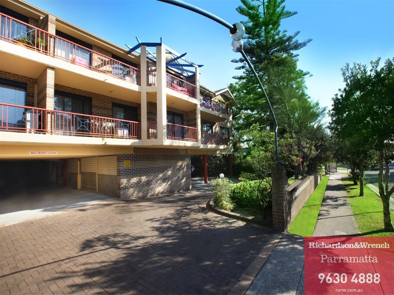 5/240 Targo Road, Toongabbie NSW 2146