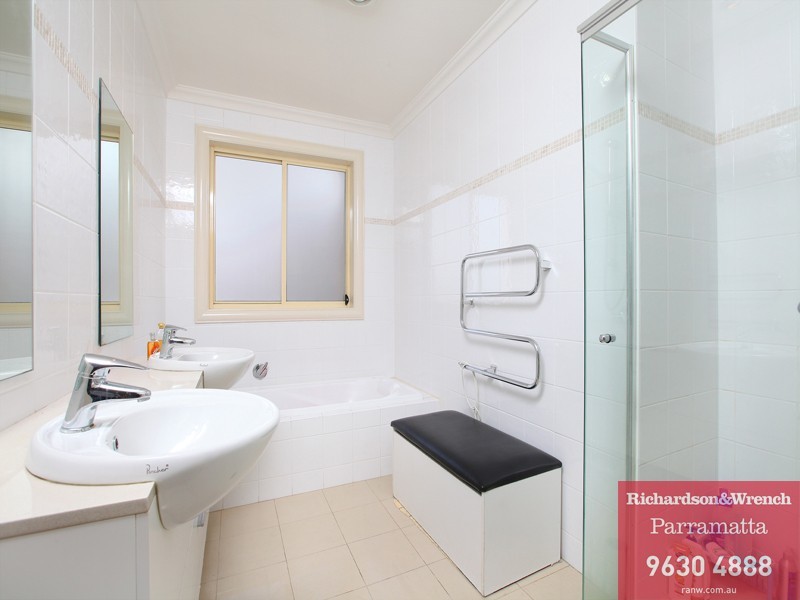 2 Colonial Court, Winston Hills NSW 2153