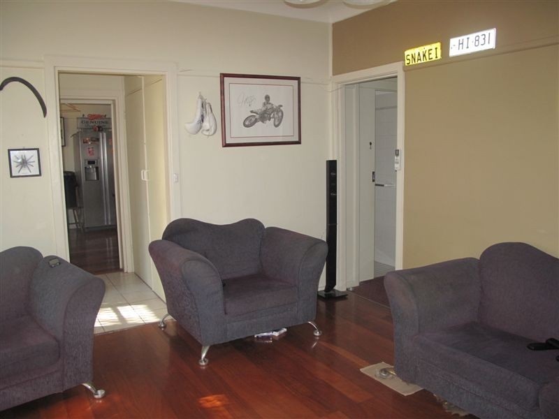 12 Hayes Road, Seven Hills NSW 2147