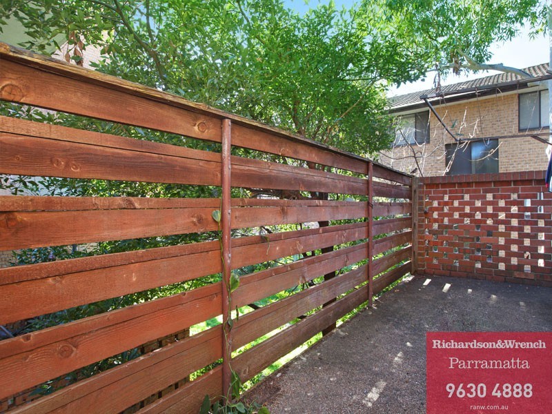 6/5 Railway Parade, Westmead NSW 2145