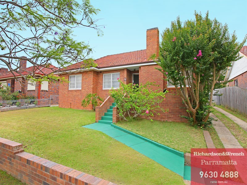 16 Toohey Avenue, Westmead NSW 2145