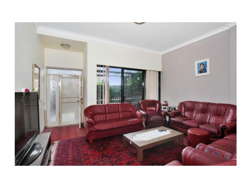 2/34-36 Boomerang Street, Granville NSW 2142