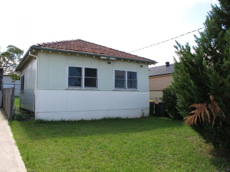 76 Robertson Street, Merrylands NSW 2160