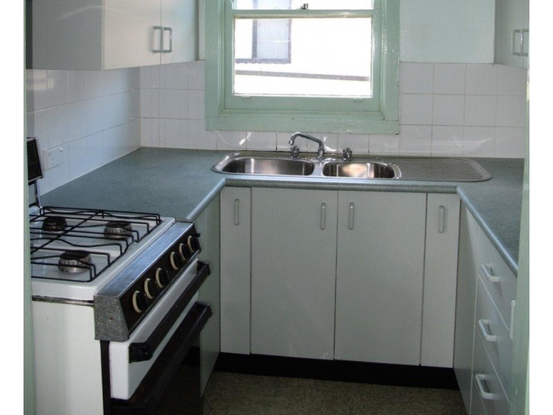 76 Robertson Street, Merrylands NSW 2160