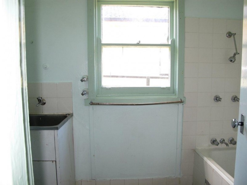 76 Robertson Street, Merrylands NSW 2160