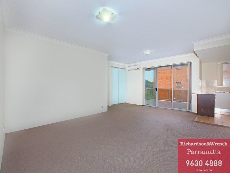 6/35 Darcy Street, Westmead NSW 2145