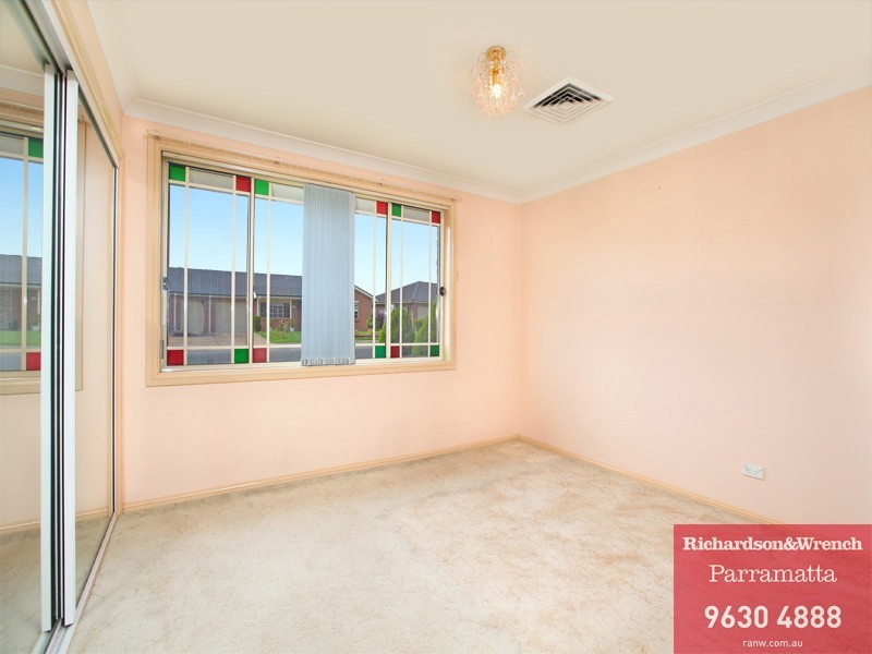 23 Waring Crescent, Plumpton NSW 2761