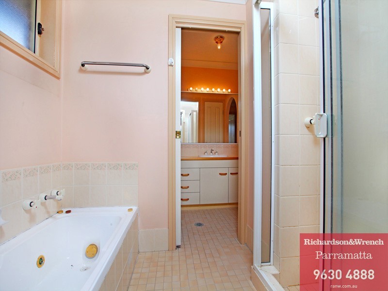 23 Waring Crescent, Plumpton NSW 2761