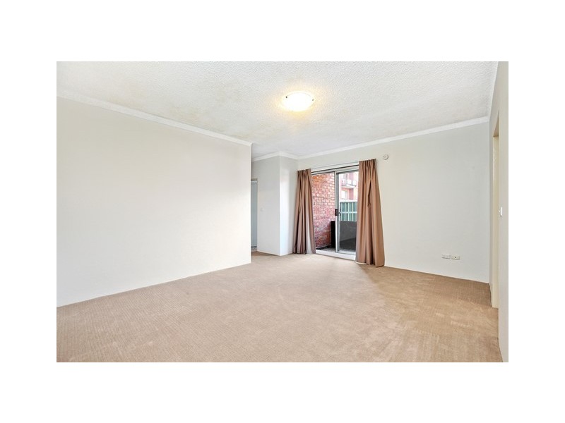 10/16a Wigram Street, Harris Park NSW 2150
