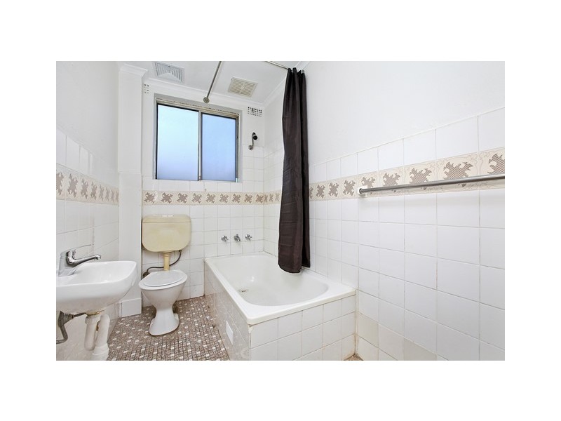 10/16a Wigram Street, Harris Park NSW 2150