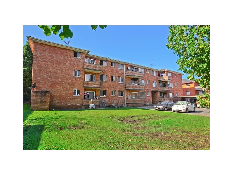 10/16a Wigram Street, Harris Park NSW 2150