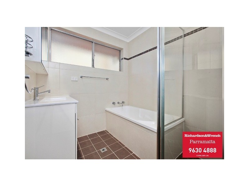 10 Nottingham Street, Northmead NSW 2152