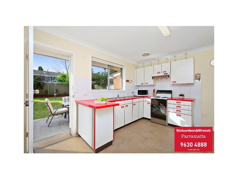 10 Nottingham Street, Northmead NSW 2152