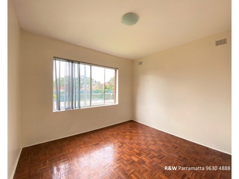 6/15 Station Street West, Harris Park NSW 2150