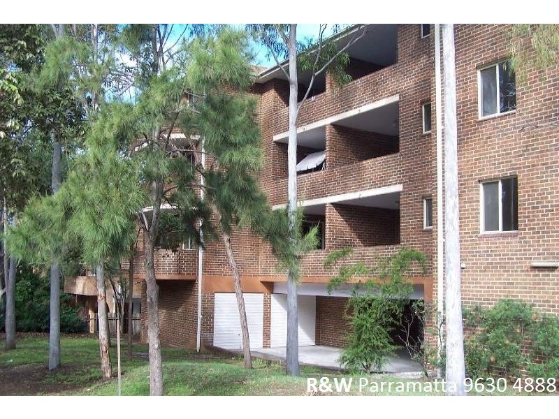 1/8-10 Queens Road, Westmead NSW 2145