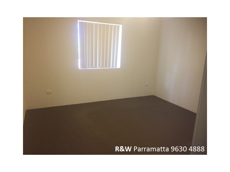 1/8-10 Queens Road, Westmead NSW 2145