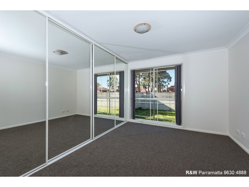 1/47 Mallacoota Street, Wakeley NSW 2176