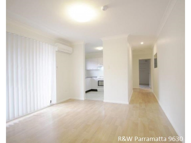 4/118 Good Street, Harris Park NSW 2150