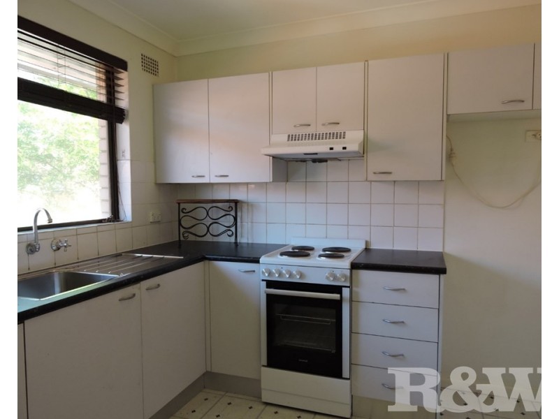 4/118 Good Street, Harris Park NSW 2150