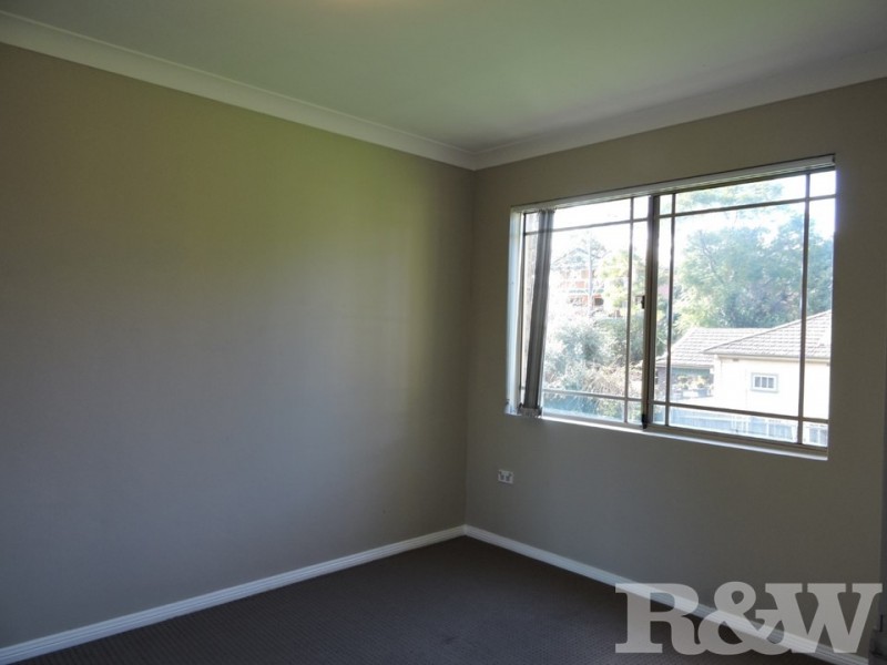 2/4 Henry Street, Parramatta NSW 2150