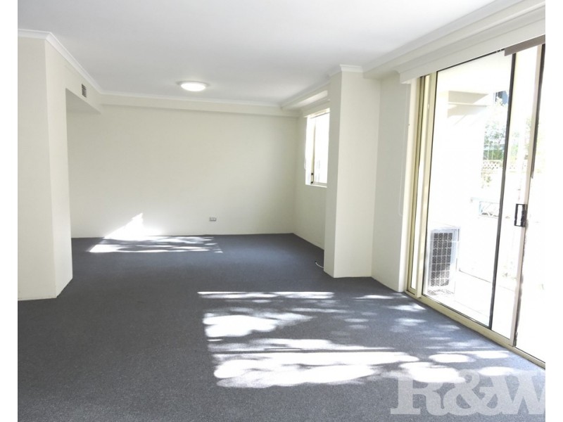 10/6 Rosebery Place, Balmain NSW 2041