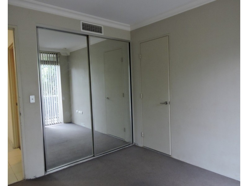 1/8 Elizabeth Street, Parramatta NSW 2150