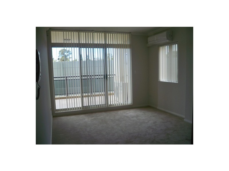 12/2-4 Fifth Avenue, Blacktown NSW 2148