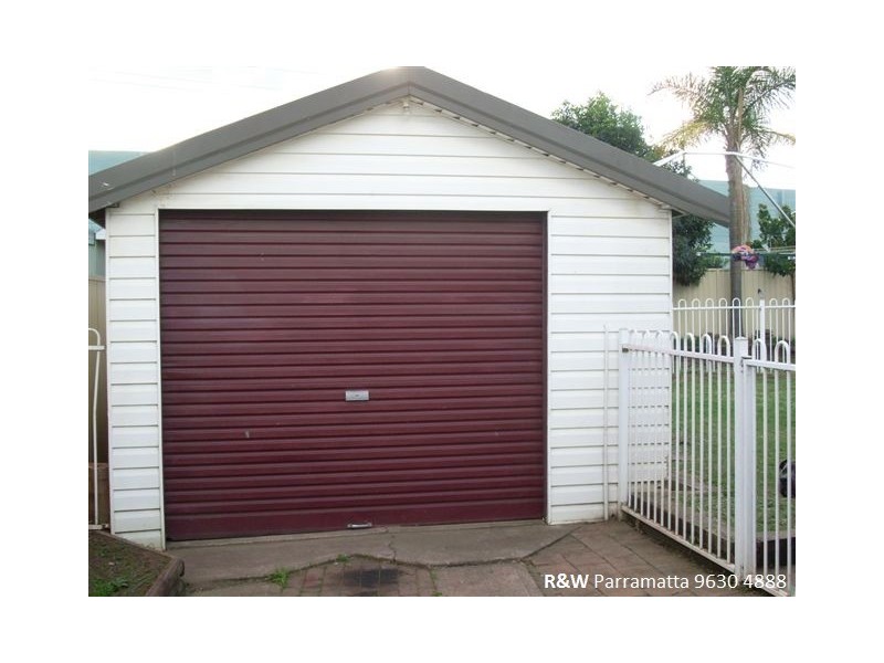 77 Warren Road, Woodpark NSW 2164