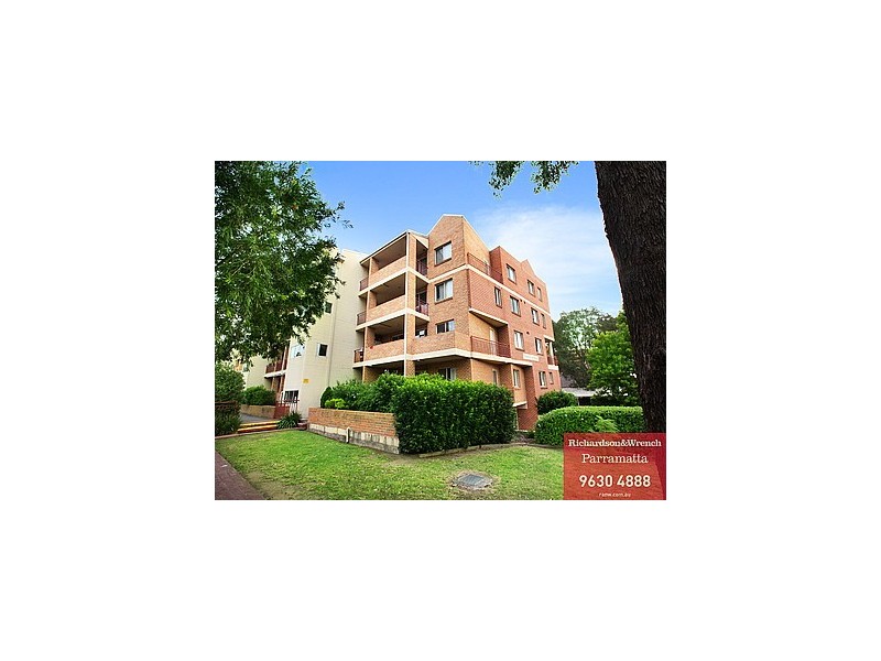 24/4 Fourth Avenue, Blacktown NSW 2148