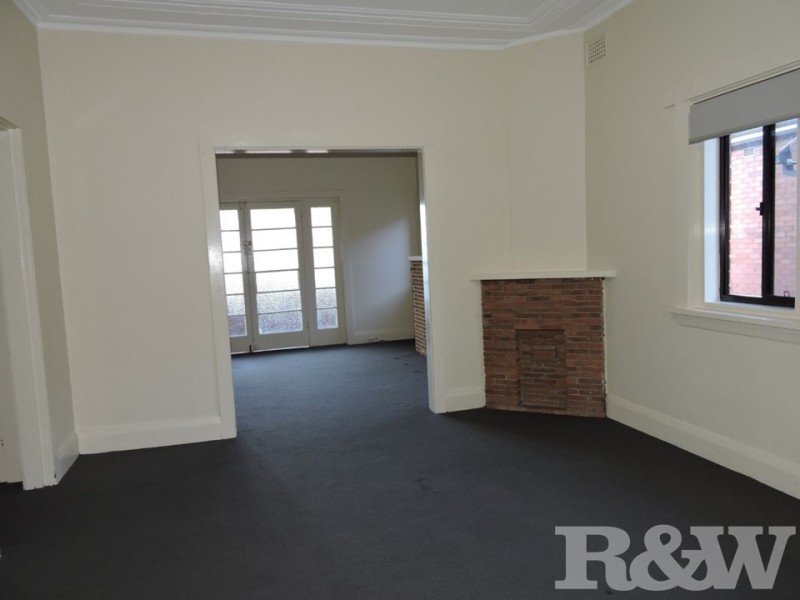 9 Alice Street, Harris Park NSW 2150