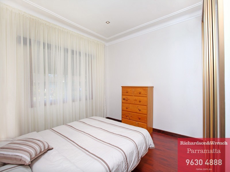 8 Currong Street, South Wentworthville NSW 2145