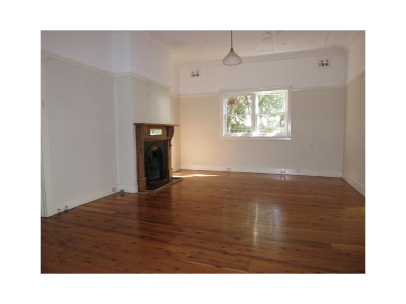 13 Warra Street, Wentworthville NSW 2145