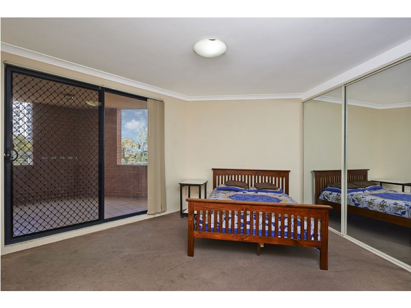 28/2-6 Kendall Street, Harris Park NSW 2150