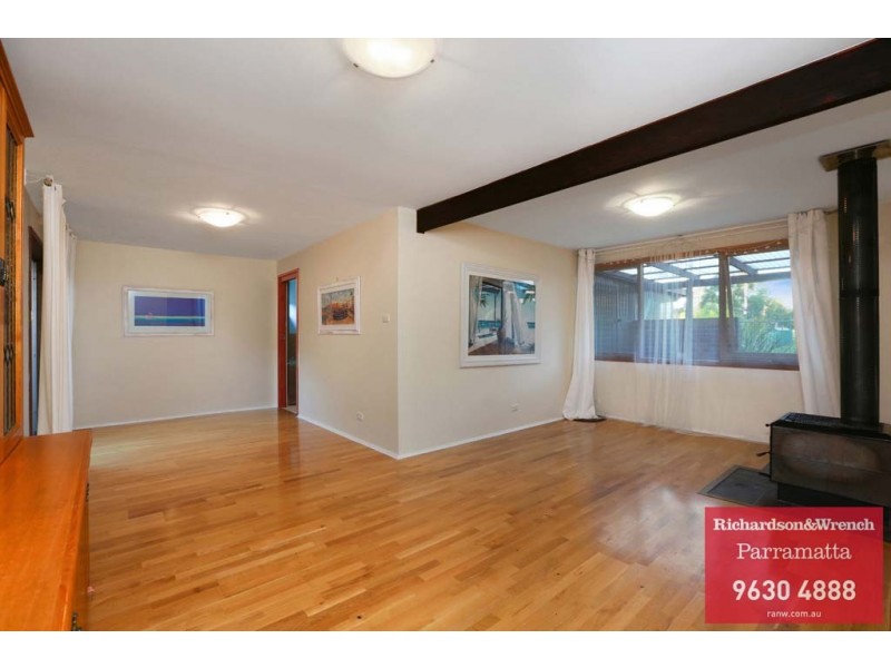 2 Langdon Road, Baulkham Hills NSW 2153