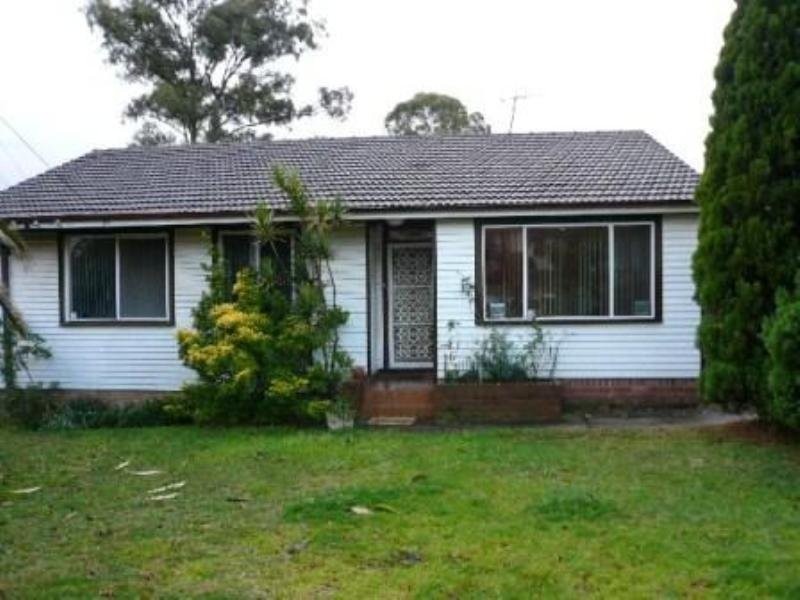 39 Lawson Street, Lalor Park NSW 2147