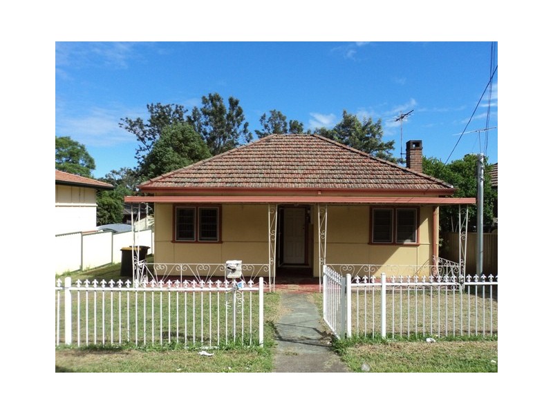 8 Good Street, Westmead NSW 2145