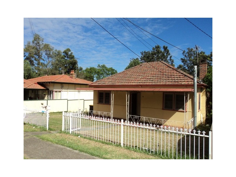 8 Good Street, Westmead NSW 2145