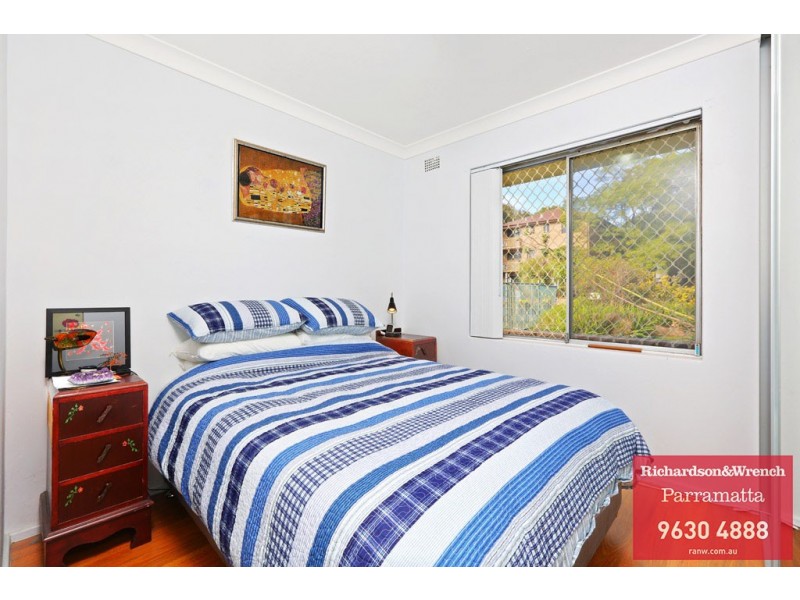 2/24 Parkes Street, Harris Park NSW 2150