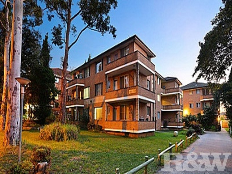 12/40 Wigram Street, Harris Park NSW 2150